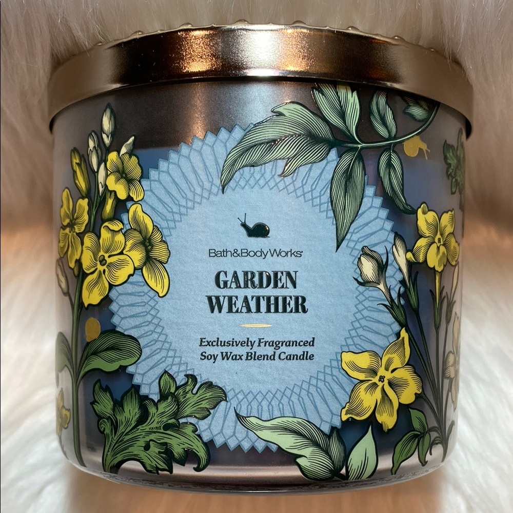 2/$34 🪴”GARDEN WEATHER” 3-Wick Candle by B&BW, 14.5 oz / 411 g, NWT + Deco Lid